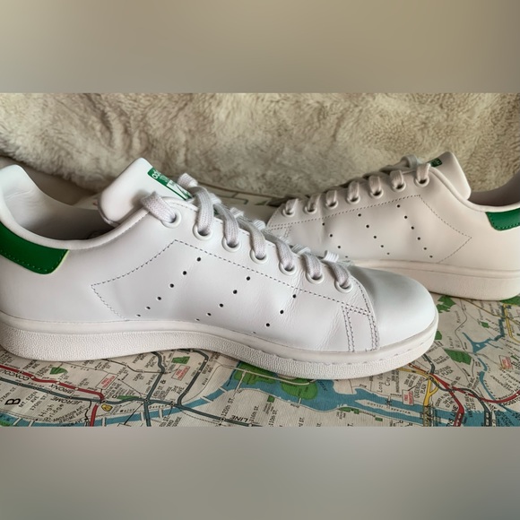 ADIDAS | Womens Adidas Stan Smith Athletic Shoe | White/Fairway Green | Sz 7 - Picture 6 of 11